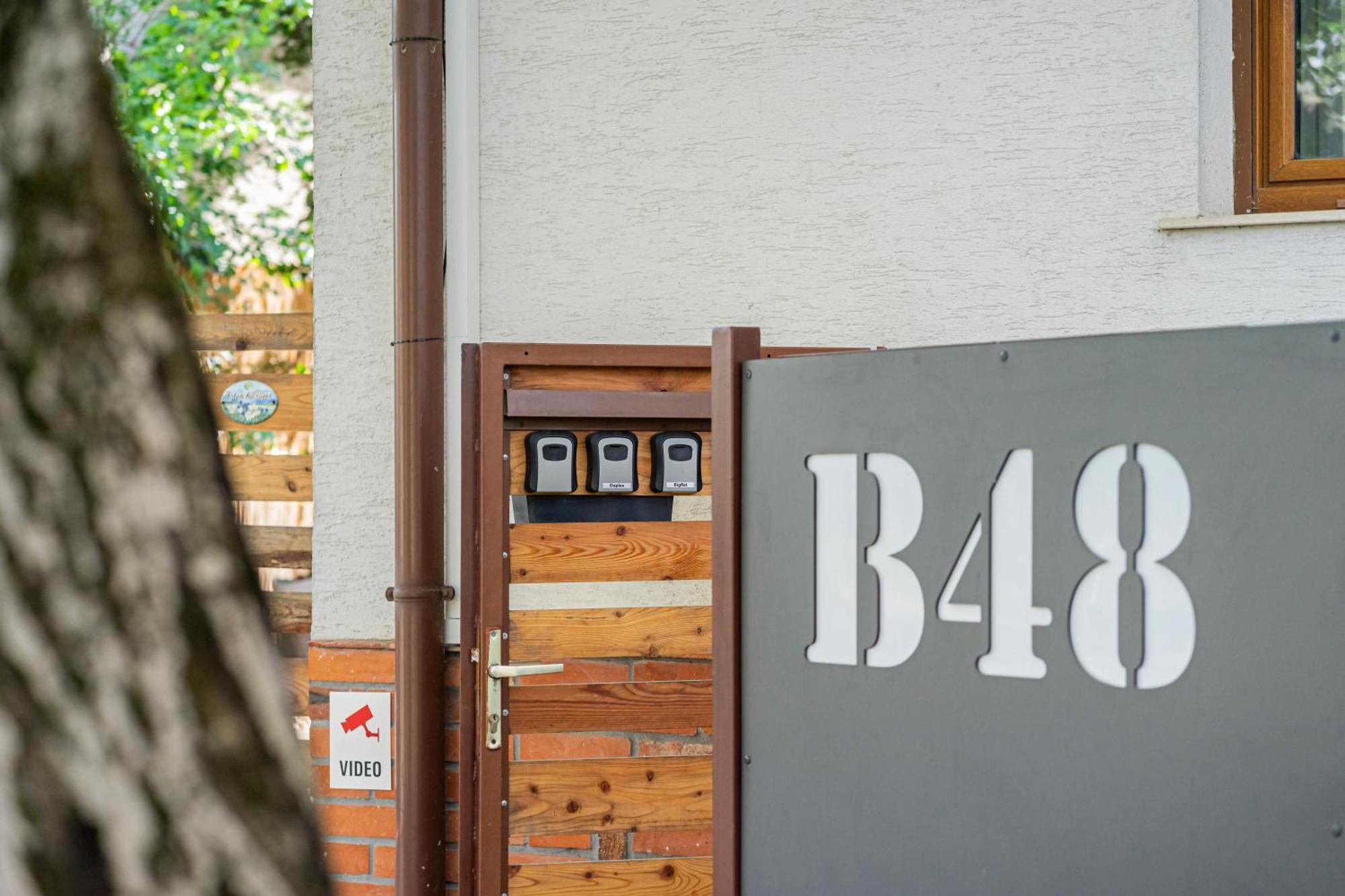 Villa B48 Gardenhouse - A Zoeldben Kenyelmesen Törökbálint Esterno foto